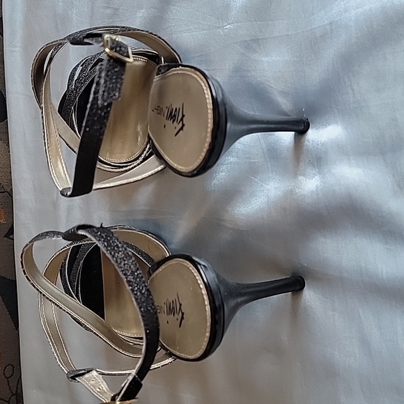 EUC blacks sparkly heels sz 10 Fiona Night - Picture 4 of 6